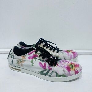 Dolce‎ & Gabbana Women’s Floral Canvas Low-Top Sneakers EU 36 US 6 Designer